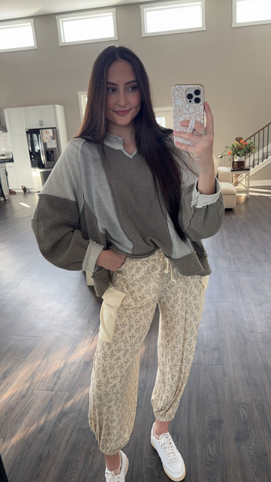 Megan Floral Joggers
